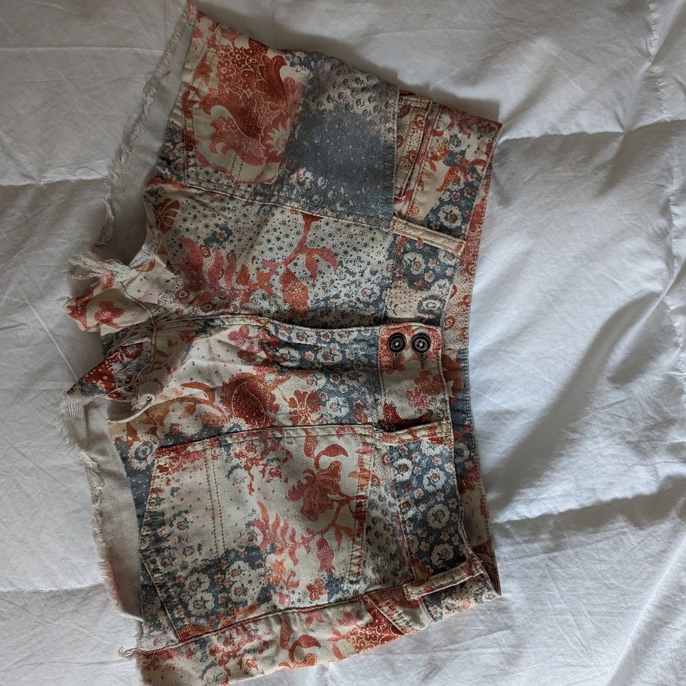 Floral Shorts